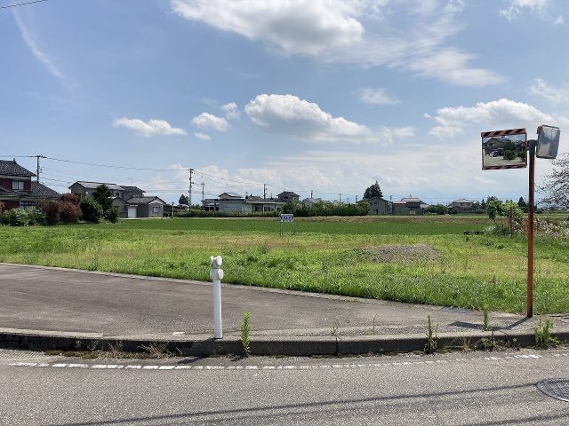 富山市婦中町小倉売地 ｜150坪の広々敷地。駅・バス停が徒歩圏内です。のサムネイル画像