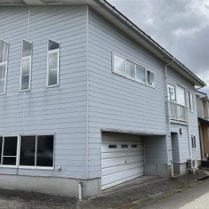 富山市開｜商業施設が充実した利便性の良い立地・駐車スペース4台分