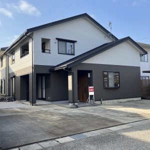 高岡市戸出町7丁目｜【内外装リフォーム済】既存住宅瑕疵保険、10年定期点検付で安心♪