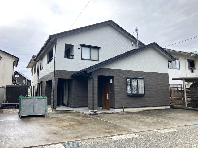 高岡市戸出町7丁目｜外装リフォーム後のお引渡し・きれいな外観で気持ちよく♪高岡市戸出町の閑静な住宅街のサムネイル画像