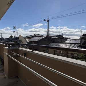 信開ベルシー高岡|イオンモール高岡まで車で約5分♪スーパー・コンビニ徒歩圏内