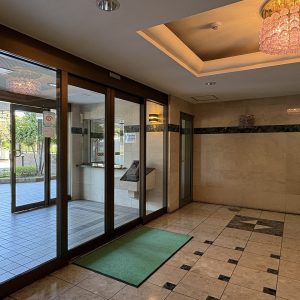 信開ベルシー高岡|イオンモール高岡まで車で約5分♪スーパー・コンビニ徒歩圏内