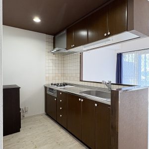 信開ベルシー高岡|イオンモール高岡まで車で約5分♪スーパー・コンビニ徒歩圏内