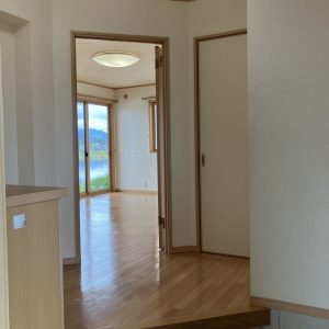 砺波市苗加｜インナーガレージと床暖房の家｜４LDK対応で閑静なエリアの物件です！
