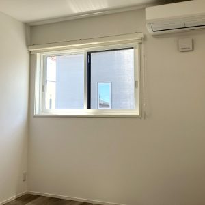 中新川郡立山町利田｜築浅・美邸！2台入りインナーガレージ＆床暖房付