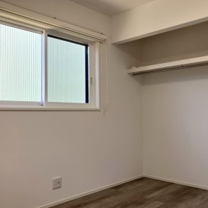 中新川郡立山町利田｜築浅・美邸！2台入りインナーガレージ＆床暖房付