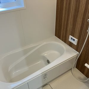 中新川郡立山町利田｜築浅・美邸！2台入りインナーガレージ＆床暖房付
