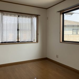 富山市流杉｜2025年2月内外装リフォーム済・全室クロス貼替済・外壁塗装済