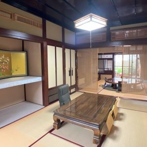 中古一戸建て｜金沢市古府町南｜5DK物件・1990年12月完成｜学校、スーパーなど徒歩圏内の好立地！内装、水廻り設備リフォーム済み！伝統的な美しい日本家屋のお家です。