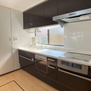 中古一戸建て｜金沢市古府町南｜5DK物件・1990年12月完成｜学校、スーパーなど徒歩圏内の好立地！内装、水廻り設備リフォーム済み！伝統的な美しい日本家屋のお家です。