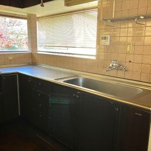 中古一戸建て｜野々市市新庄一丁目｜4K物件・1987年11月完成｜スーパーなど商業施設が豊富なエリア♪病院にも近く暮らしやすい好立地！