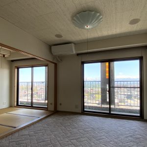 プチメゾン1002｜マンション最上階・東向きバルコニーで立山連峰一望