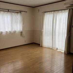 中新川郡立山町浦田｜南側に建物がなく静かな住環境・リビングの日当たり良好◎駐車3台可