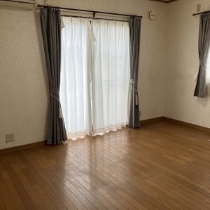 中新川郡立山町浦田｜南側に建物がなく静かな住環境・リビングの日当たり良好◎駐車3台可