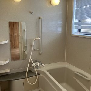 中新川郡立山町浦田｜南側に建物がなく静かな住環境・リビングの日当たり良好◎駐車3台可
