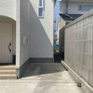 中古一戸建て｜津幡町字中橋｜4LDK物件・2019年7月完成｜築6年のオスカーホーム施工の長期優良住宅！耐震等級３＋制震装置がついた地震や台風など災害に強く安心性能！