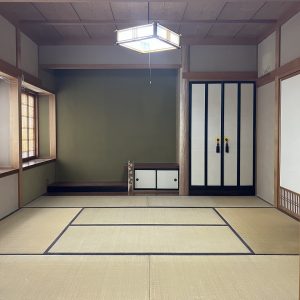 魚津市木下新｜閑静な住宅地・南西角地の5LDK住宅