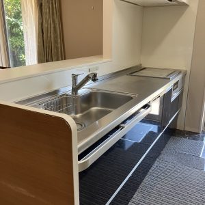 中古一戸建て｜白山市鶴来本町｜築9年・ダイワハウス施工で高耐震。ホームエレベーターや豊富な部屋数、広い庭、白山の眺望、駐車も多数可能で快適な住まい