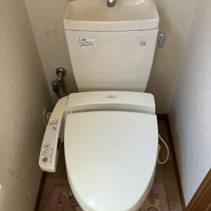 中古一戸建て｜小松市八里台｜4SLDK物件・築20年の2台入りインナーガレージ住宅！豊富な収納、床暖房完備で快適。
