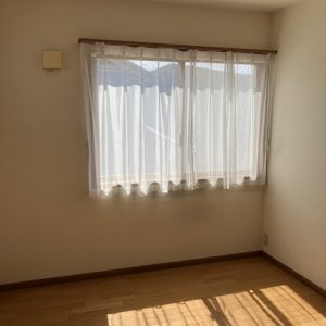 中古一戸建て｜小松市矢崎町｜オスカーホーム施工のインナーガレージ住宅！豊富な収納、床暖房完備で冬も快適。