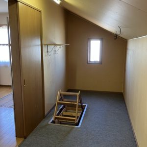 中古一戸建て｜小松市矢崎町｜オスカーホーム施工のインナーガレージ住宅！豊富な収納、床暖房完備で冬も快適。
