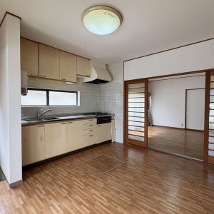 富山市石金1丁目｜不二越駅まで徒歩約3分！小学校・買い物・病院も近くて安心