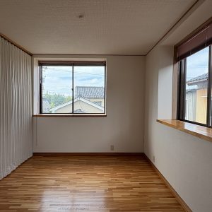 富山市石金1丁目｜不二越駅まで徒歩約3分！小学校・買い物・病院も近くて安心