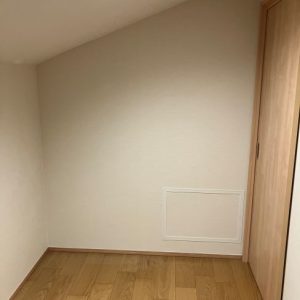 中古一戸建て｜小松市島町｜築6年のオスカーホーム施工インナーガレージ住宅！耐震等級３・床暖房付き♪ 地震や火災など災害に強いツーバイフォー工法で安心の長期優良住宅！