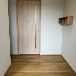 中古一戸建て｜小松市島町｜築6年のオスカーホーム施工インナーガレージ住宅！耐震等級３・床暖房付き♪ 地震や火災など災害に強いツーバイフォー工法で安心の長期優良住宅！