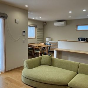 中古一戸建て｜小松市島町｜築6年のオスカーホーム施工インナーガレージ住宅！耐震等級３・床暖房付き♪ 地震や火災など災害に強いツーバイフォー工法で安心の長期優良住宅！