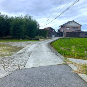 下新川郡入善町椚山｜国道8号線まで車で約3分・田園広がる静かな住環境