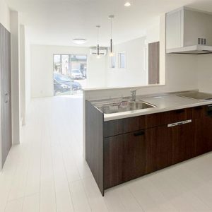 未入居一戸建て|金沢市米泉|石友ホームグループ・フレンドリーハウス建築物件|3LDK物件・2023年8月完成物件|西金沢駅徒歩分の好立地です!