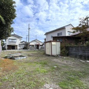 富山市秋吉新町|建築条件なし・解体更地渡し|小学校徒歩圏内
