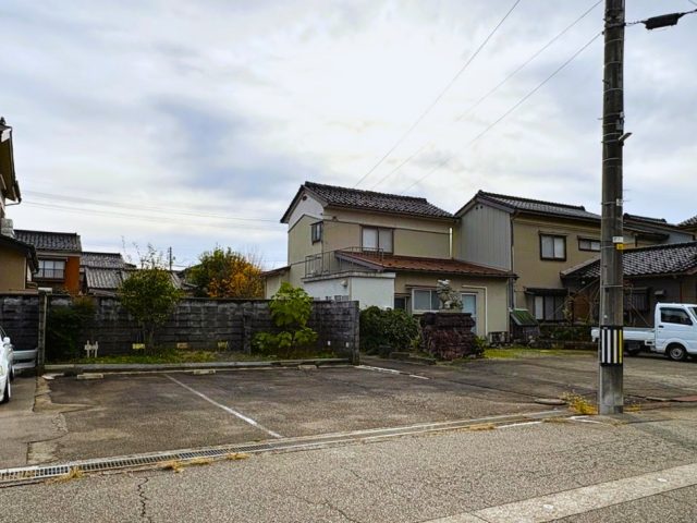 富山市不二越町|駐車場としての利用もおすすめ・利便性の良い住宅地のサムネイル画像