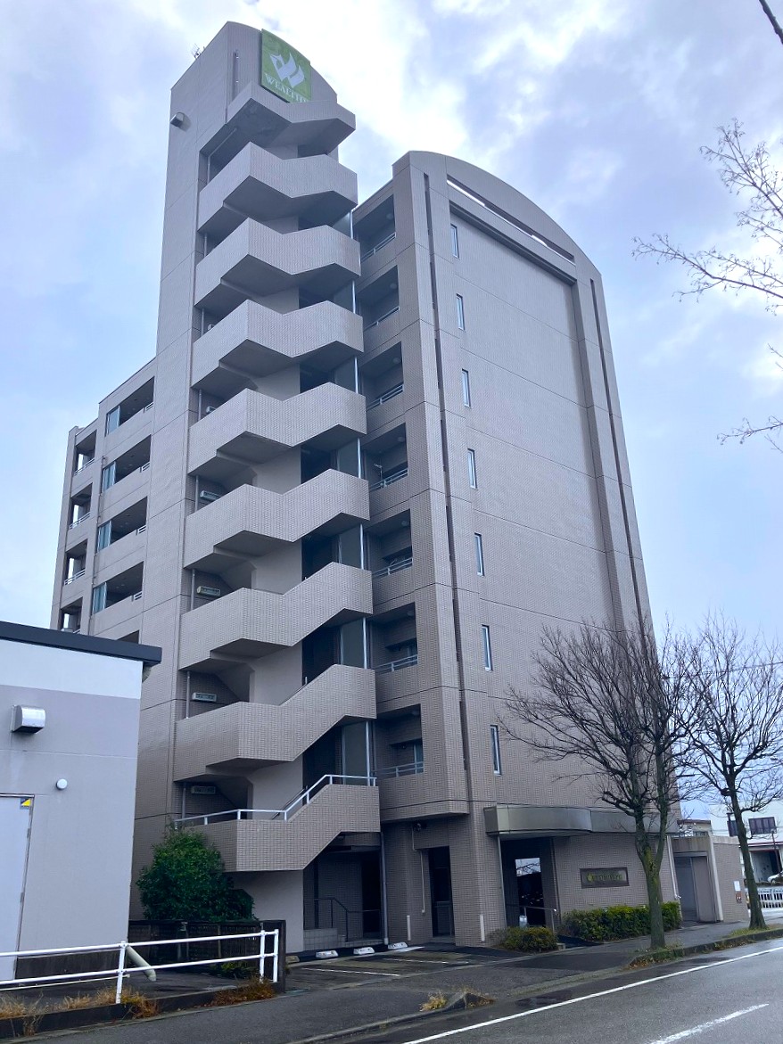 ウェルシィ上冨居|南西向きLDK♪コンビニ徒歩圏内・ショッピングセンター近くで便利