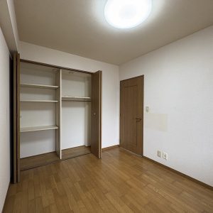 ウェルシィ上冨居｜南西向きLDK♪コンビニ徒歩圏内・ショッピングセンター近くで便利