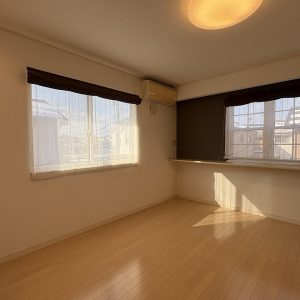 富山市蓮町5丁目｜外装リフォーム済できれいな外観・公園近くで子育て環境◎