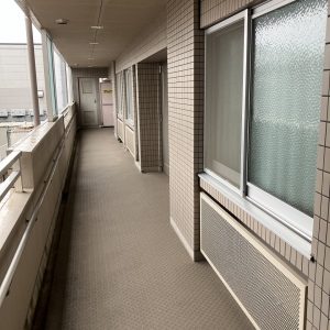 ウェルシィ上冨居|南西向きLDK♪コンビニ徒歩圏内・ショッピングセンター近くで便利