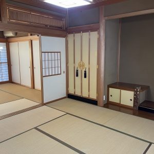 高岡市福岡町上蓑|部屋数豊富な7SDK・2台入りカーポート付