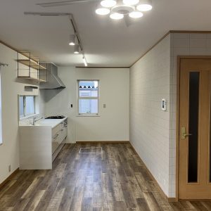 富山市田畠｜2025年9月内装リフォーム完了！駐車スペース4台分