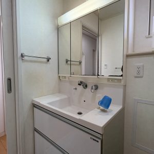 富山市蓮町5丁目｜外装リフォーム済できれいな外観・公園近くで子育て環境◎