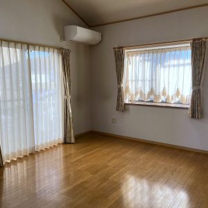 高岡市福岡町上蓑|部屋数豊富な7SDK・2台入りカーポート付