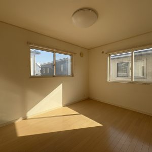 富山市蓮町5丁目｜外装リフォーム済できれいな外観・公園近くで子育て環境◎