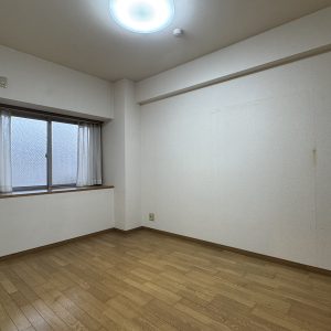 ウェルシィ上冨居|南西向きLDK♪コンビニ徒歩圏内・ショッピングセンター近くで便利