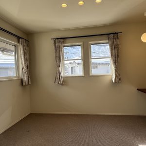 富山市経堂｜オスカーホーム施工のシンプル＆ナチュラルな住まい♪2台駐車可