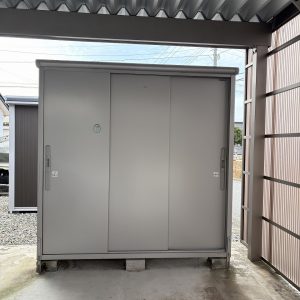 富山市西荒屋｜2台入りカーポート付で冬も安心♪内装リフォーム後のお引渡し・クロス貼替などを行います