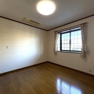 富山市布目｜ゆとりある平屋住宅・2台入インナーガレージ付