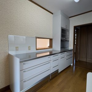 富山市布目｜ゆとりある平屋住宅・2台入インナーガレージ付