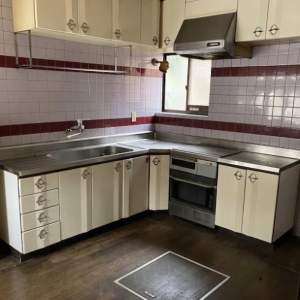 野々市市押野7丁目｜小中学校徒歩圏内｜お買い物施設充実｜カーポート付き◎