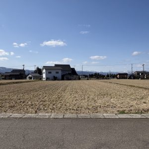 富山市田畠｜【インスペクション済＆リフォーム後のお引渡し】南西角地・眺望良好♪閑静な住宅地の住まい